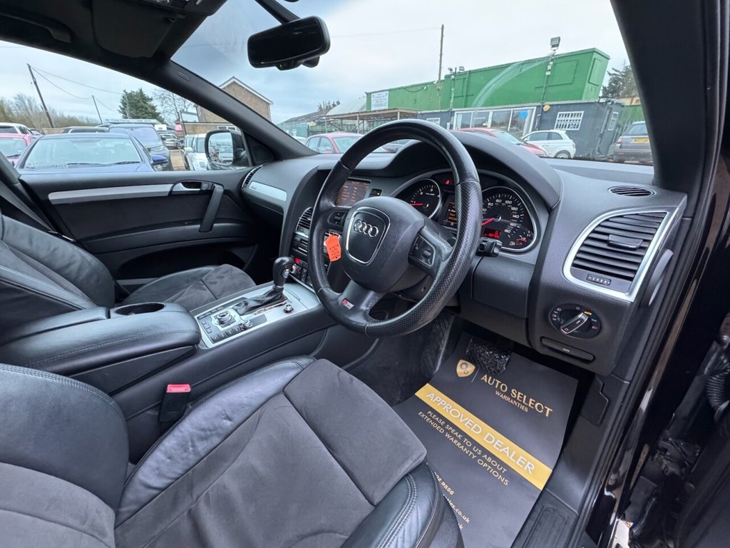 Used Audi Q7 2010 for sale - 77534536: Photo 17