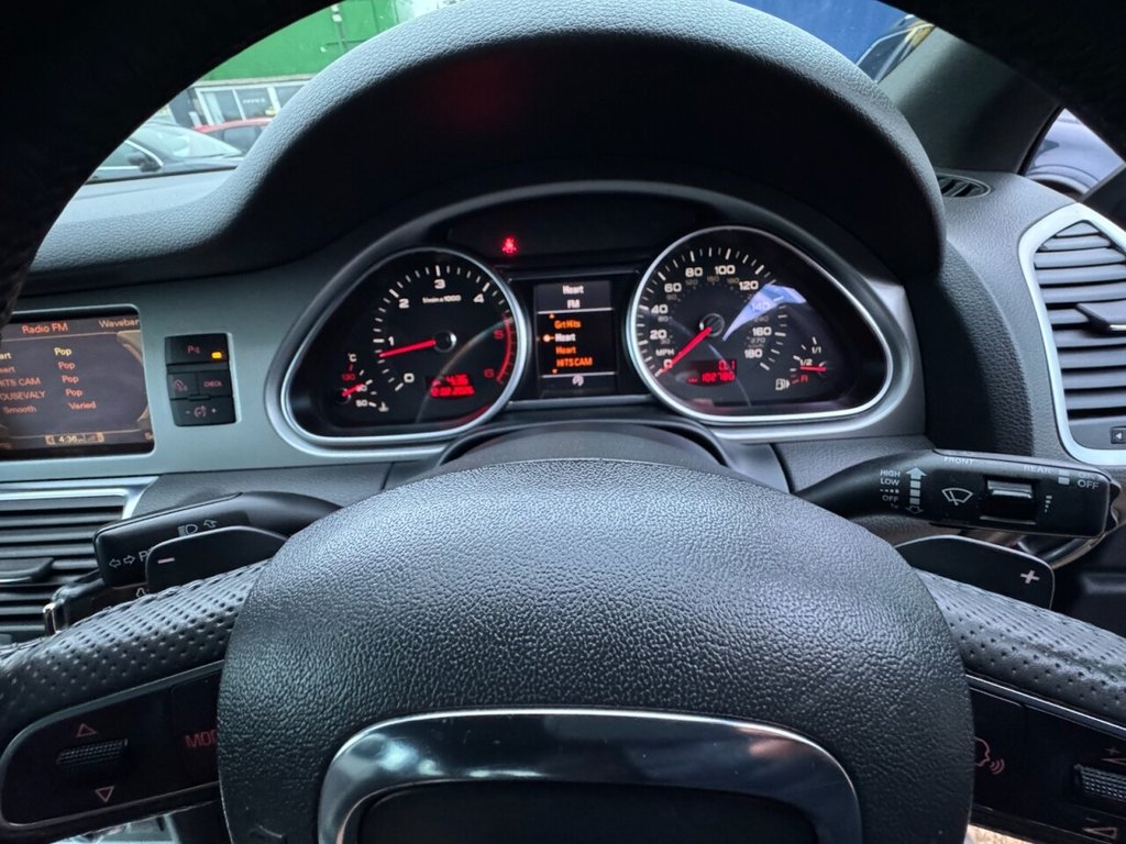 Used Audi Q7 2010 for sale - 77534536: Photo 31