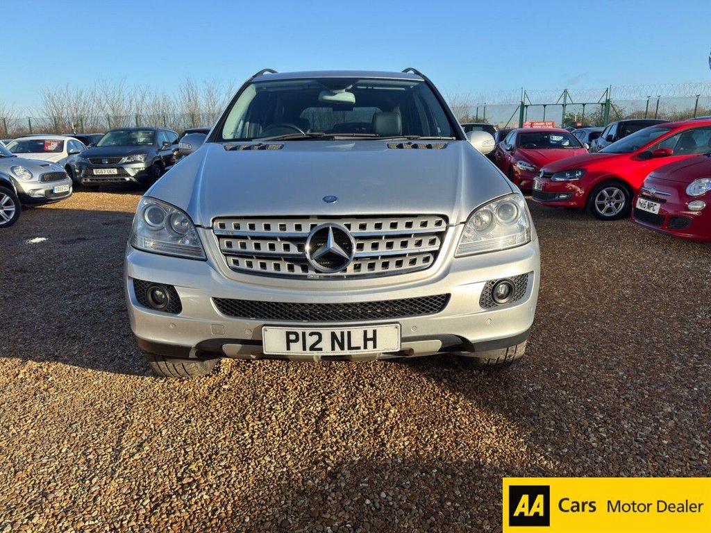 Used Mercedes-Benz M Class 2008 for sale - 76900849: Photo 2