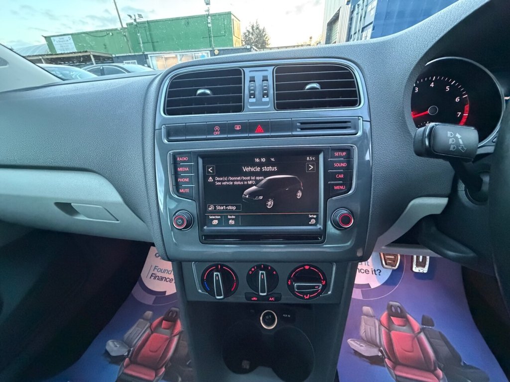 Used Volkswagen Polo 2014 for sale - 77263871: Photo 23