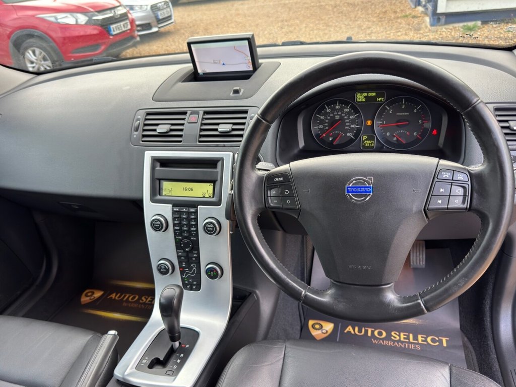 Used Volvo V50 2012 for sale - 76132490: Photo 18