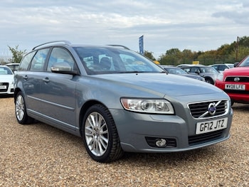 Used Volvo V50 2012 for sale - 76132490: Photo