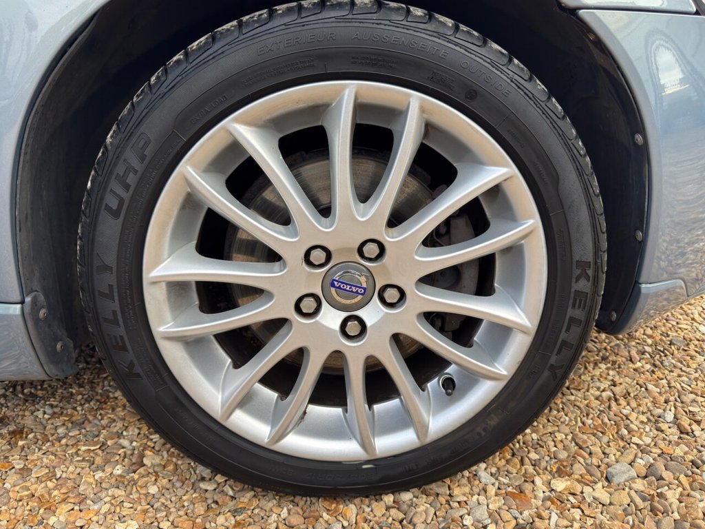 Used Volvo V50 2012 for sale - 76132490: Photo 32