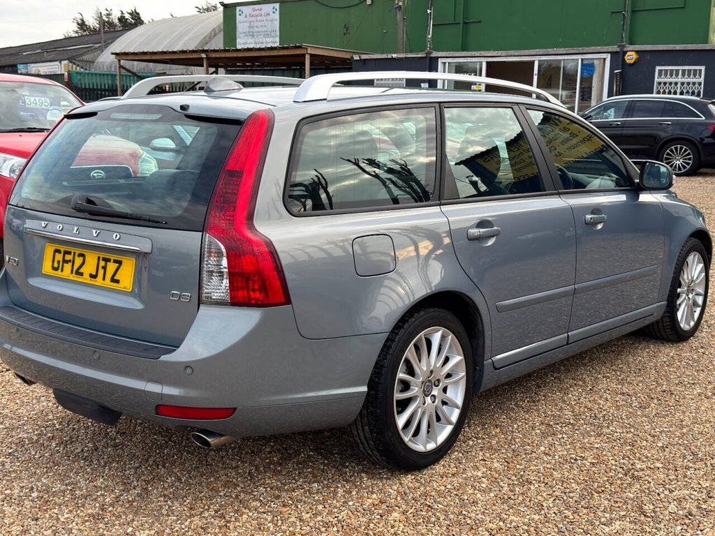 Used Volvo V50 2012 for sale - 76132490: Photo 7