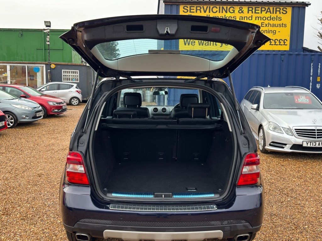 Used Mercedes-Benz M Class 2007 for sale - 76962768: Photo 11