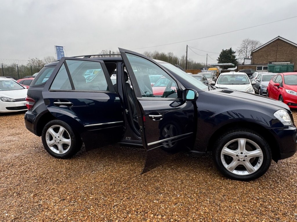 Used Mercedes-Benz M Class 2007 for sale - 76962768: Photo 47