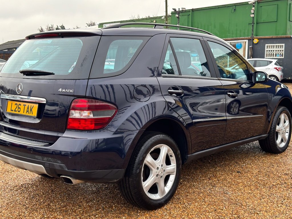 Used Mercedes-Benz M Class 2007 for sale - 76962768: Photo 7