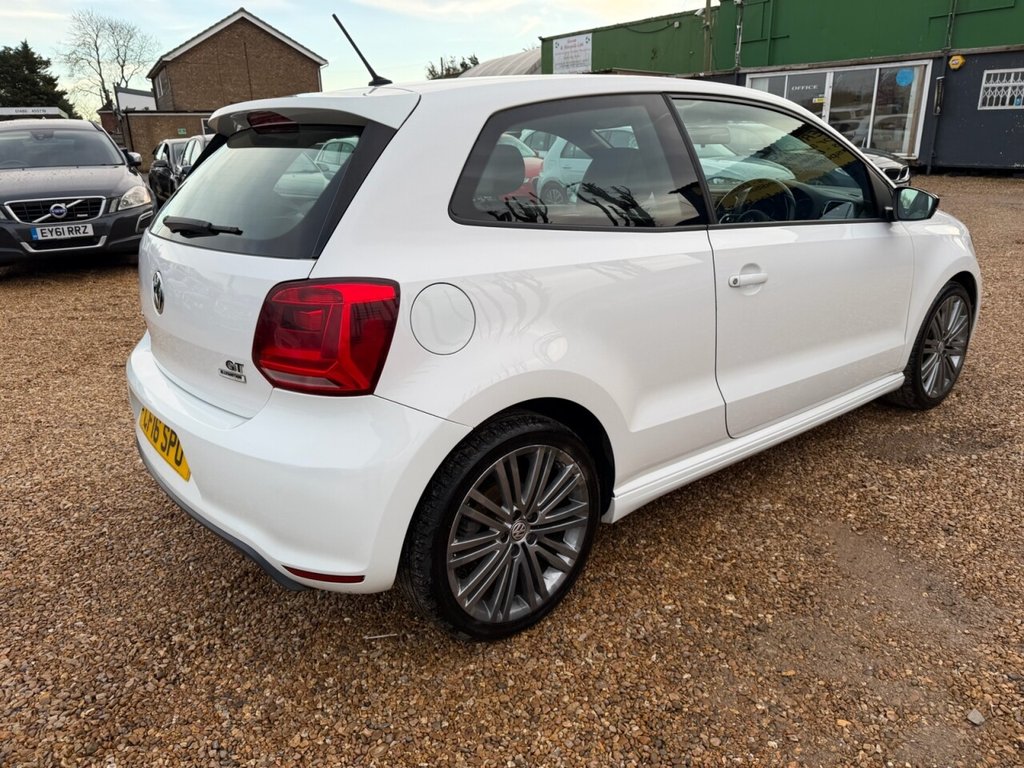 Used Volkswagen Polo 2016 for sale - 77122198: Photo 8