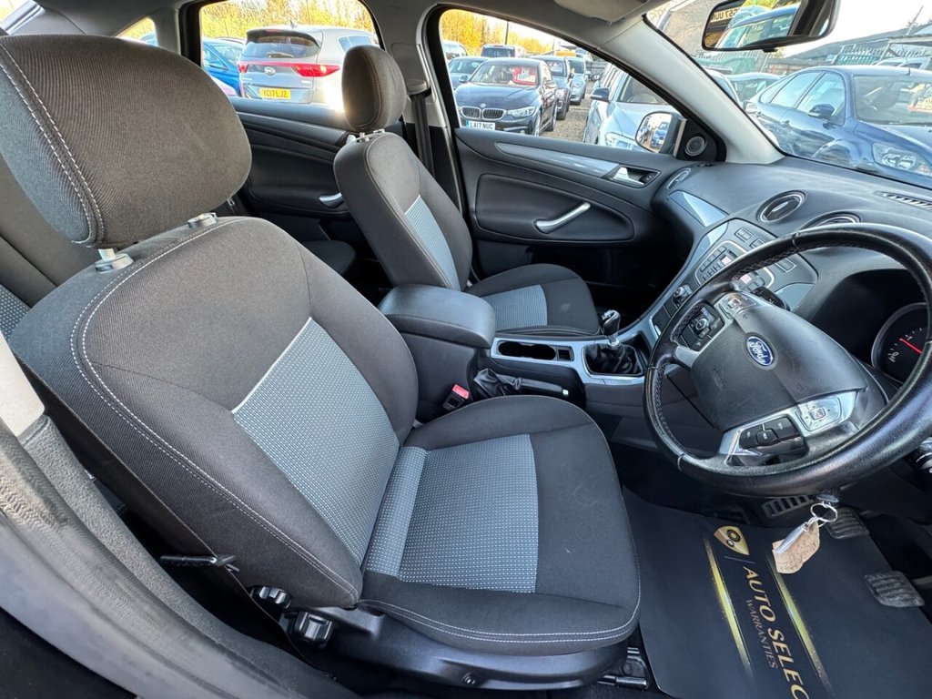 Used Ford Mondeo 2012 for sale - 76470547: Photo 24