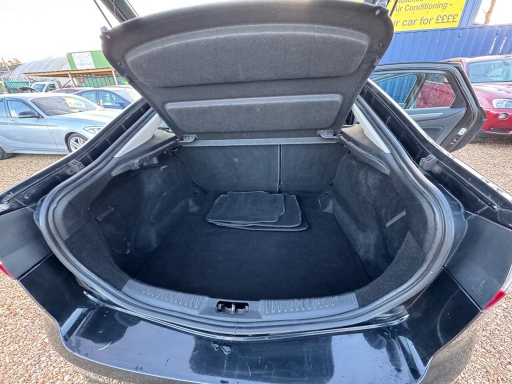 Used Ford Mondeo 2012 for sale - 76470547: Photo 30