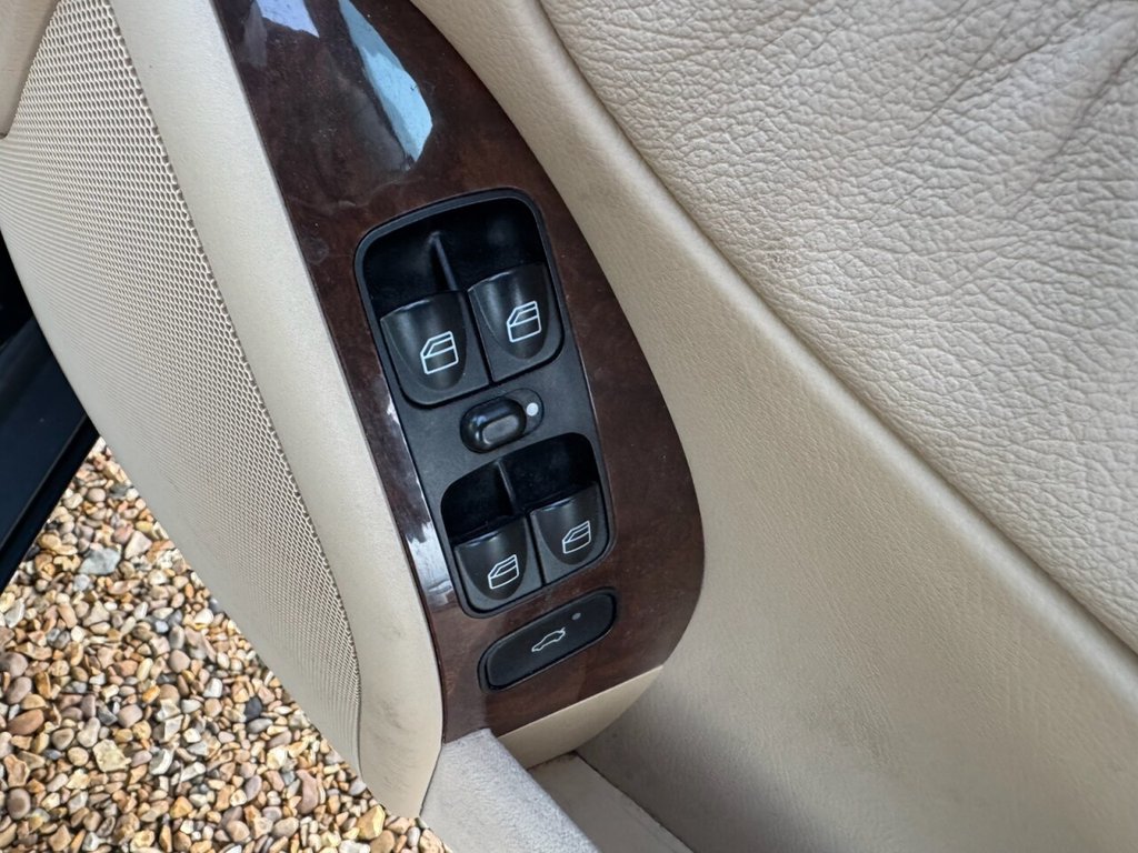 Used Mercedes-Benz C Class 2002 for sale - 76711119: Photo 17