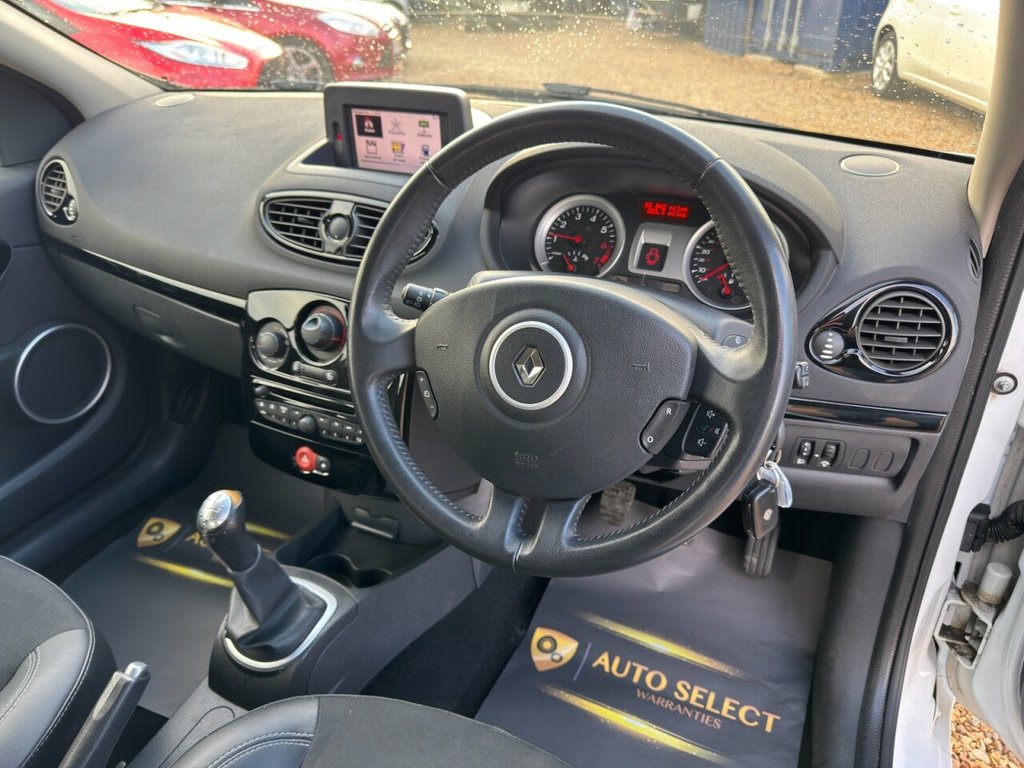 Used Renault Clio 2012 for sale - 76617505: Photo 20