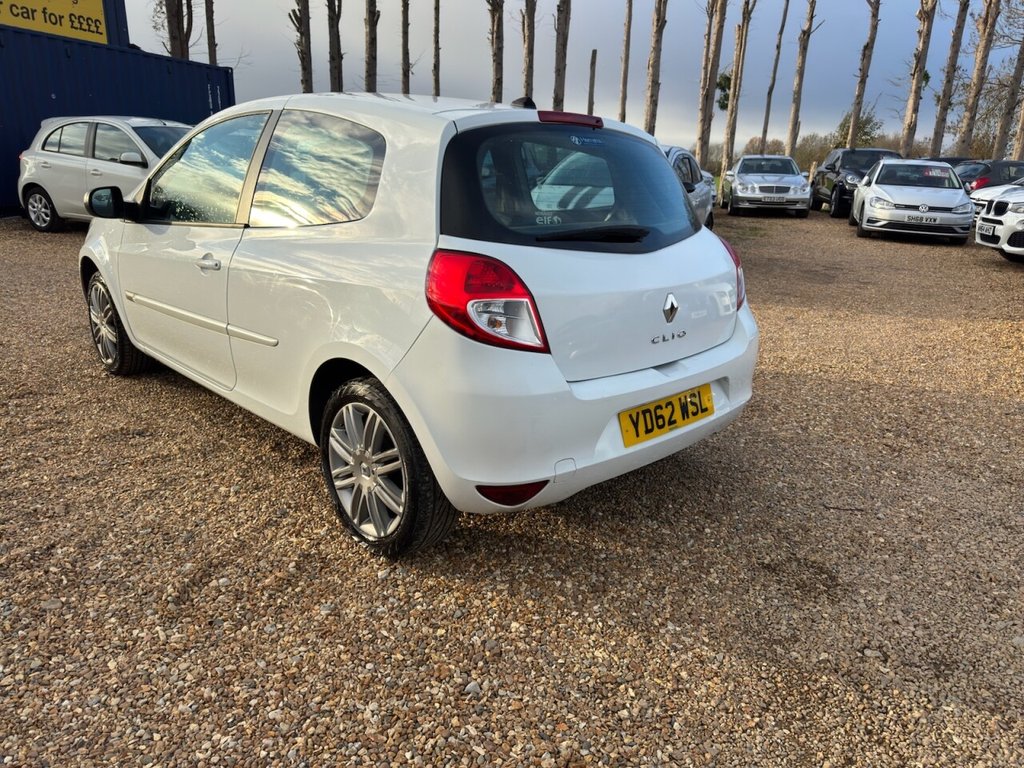 Used Renault Clio 2012 for sale - 76617505: Photo 6