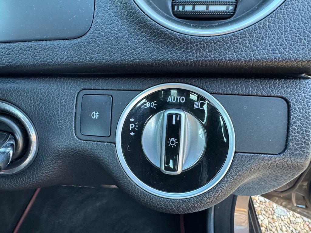 Used Mercedes-Benz C-Class 2014 for sale - 76029590: Photo 18