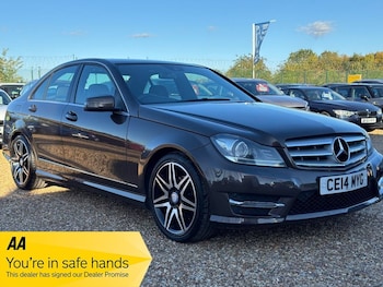 Used Mercedes-Benz C-Class 2014 for sale - 76029590: Photo