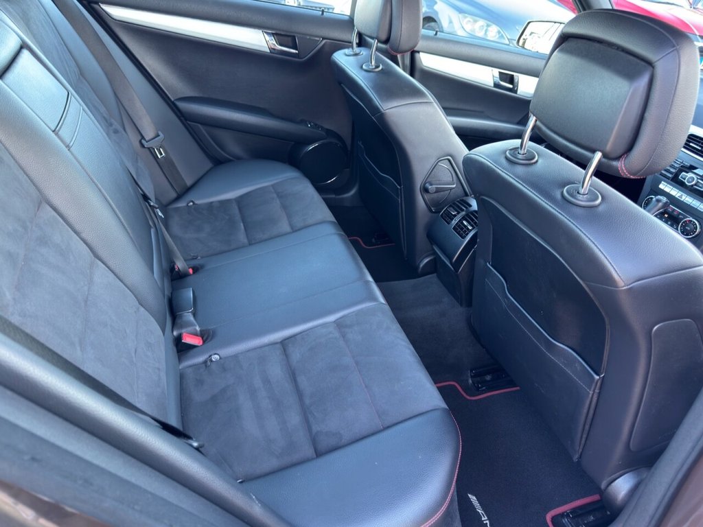 Used Mercedes-Benz C-Class 2014 for sale - 76029590: Photo 30