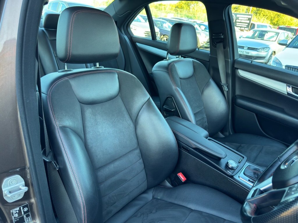 Used Mercedes-Benz C-Class 2014 for sale - 76029590: Photo 31