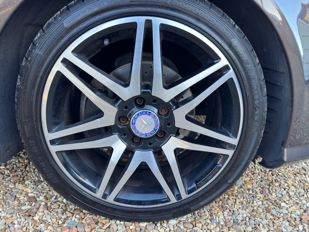 Used Mercedes-Benz C-Class 2014 for sale - 76029590: Photo 32