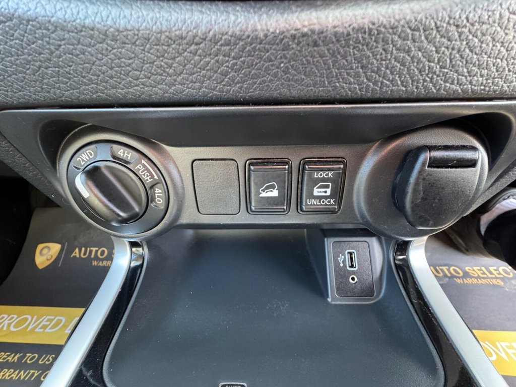 Used Nissan Navara 2019 for sale - 78030468: Photo 30