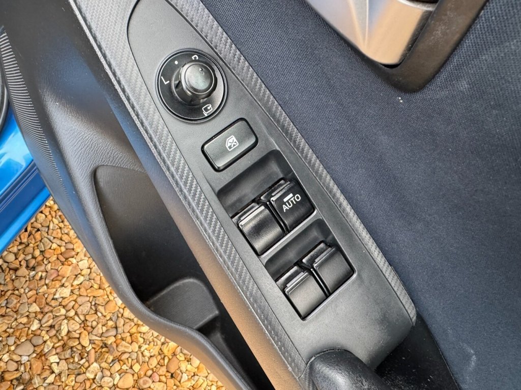 Used Mazda Mazda2 2017 for sale - 76632455: Photo 14