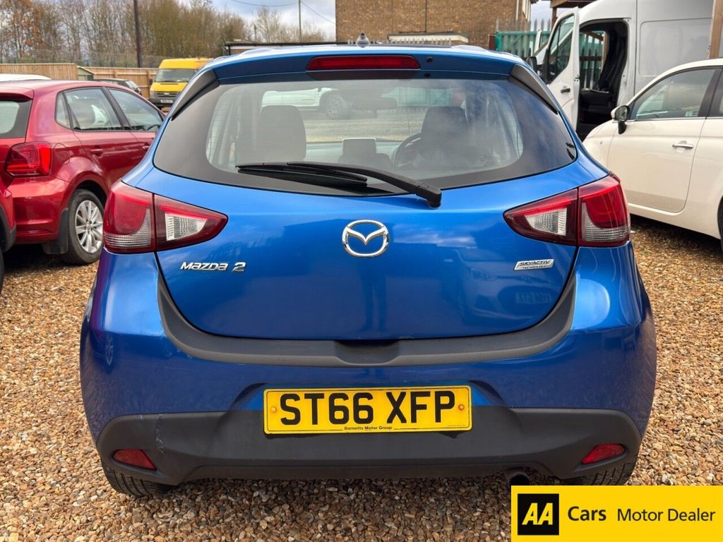 Used Mazda Mazda2 2017 for sale - 76632455: Photo 4