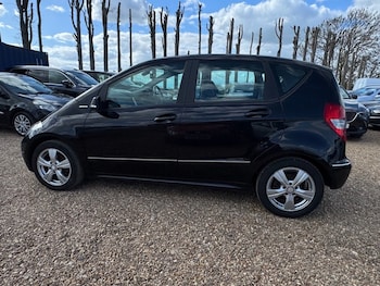 Used Mercedes-Benz A-Class 2010 for sale - 78299792: Photo