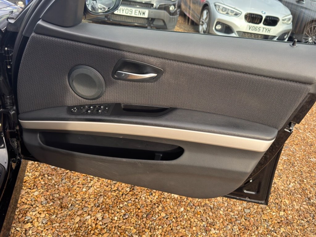 Used BMW 3 Series 2009 for sale - 76559329: Photo 13