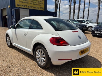 Used Volkswagen Beetle 2013 for sale - 79186977: Photo