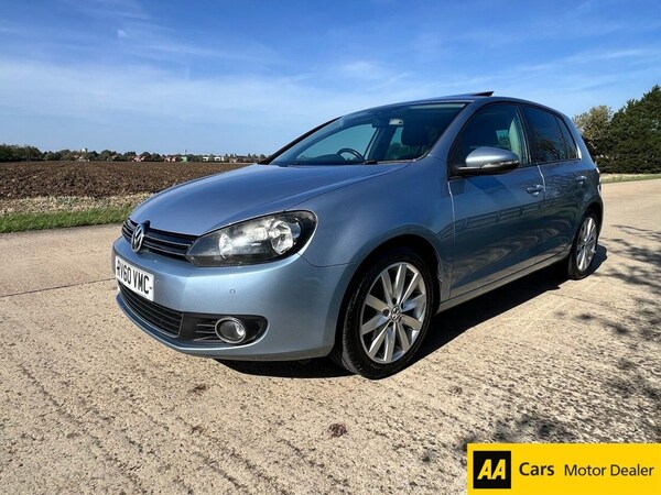 Used Volkswagen Golf 2010 for sale - 76010124: Photo 3