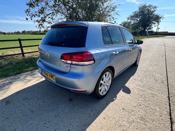 Used Volkswagen Golf 2010 for sale - 76010124: Photo 8