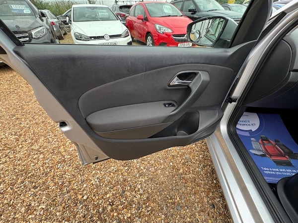 Used Volkswagen Polo 2012 for sale - 75474104: Photo 37