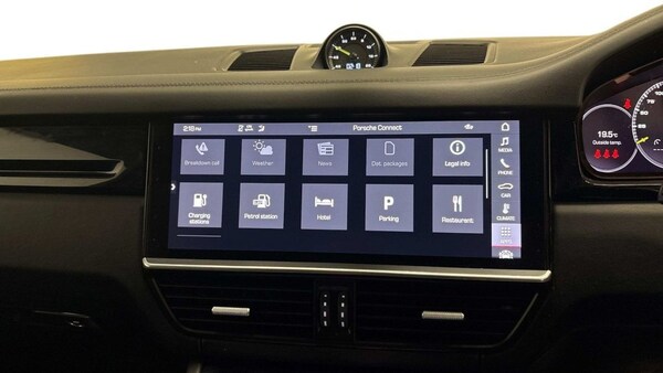 Used Porsche Cayenne 2020 for sale - 76080895: Photo 10