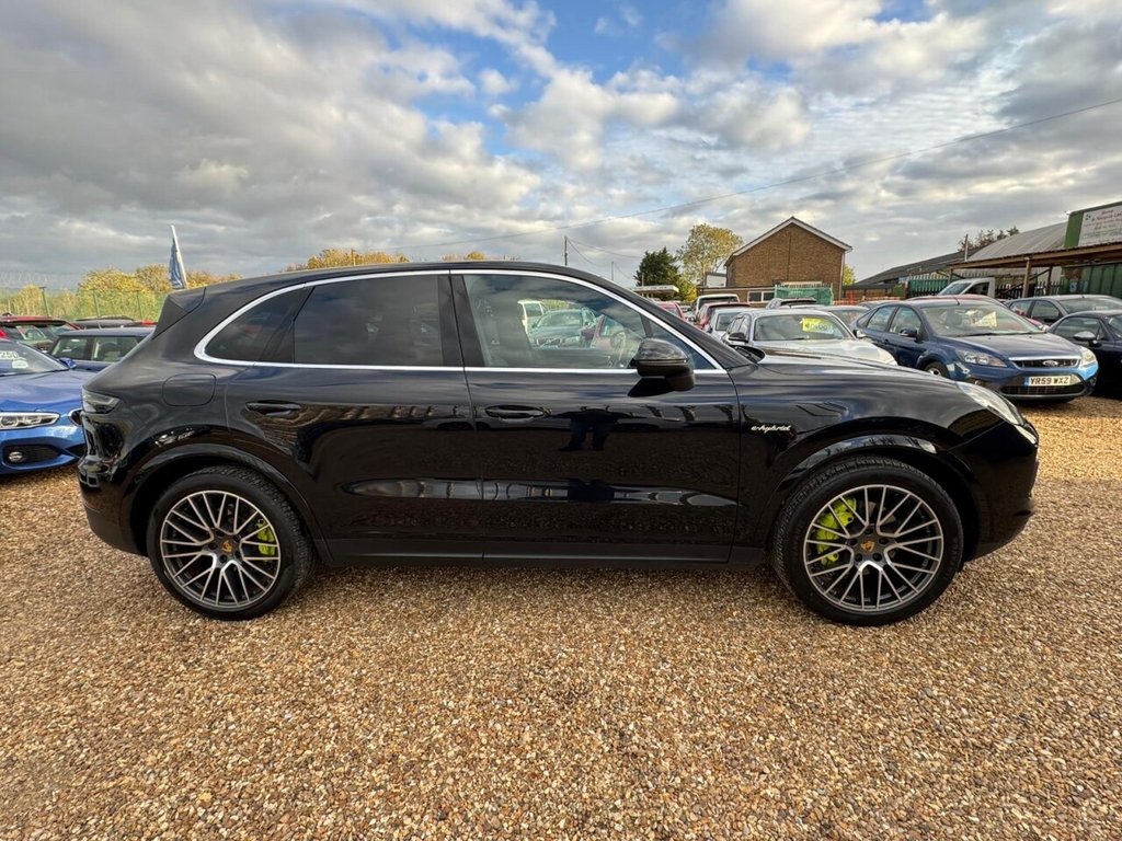 Used Porsche Cayenne 2020 for sale - 76080895: Photo 11