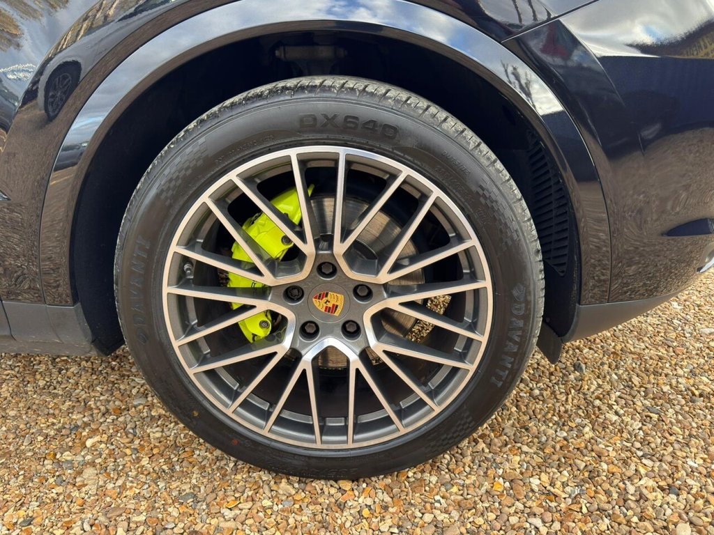 Used Porsche Cayenne 2020 for sale - 76080895: Photo 16