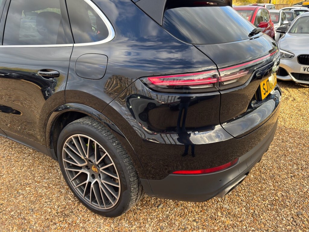 Used Porsche Cayenne 2020 for sale - 76080895: Photo 28