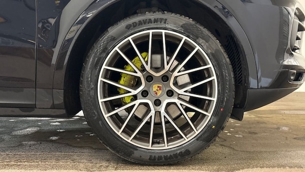 Used Porsche Cayenne 2020 for sale - 76080895: Photo 5