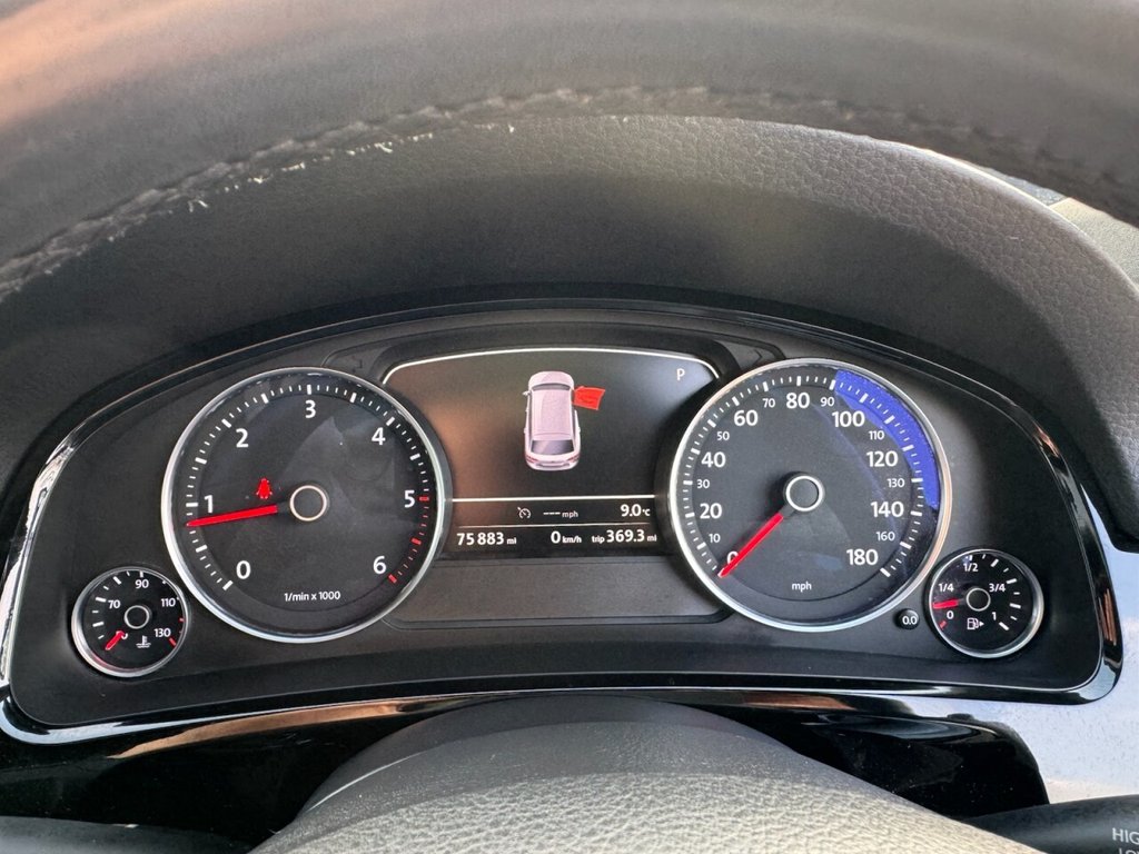 Used Volkswagen Touareg 2015 for sale - 77806694: Photo 20