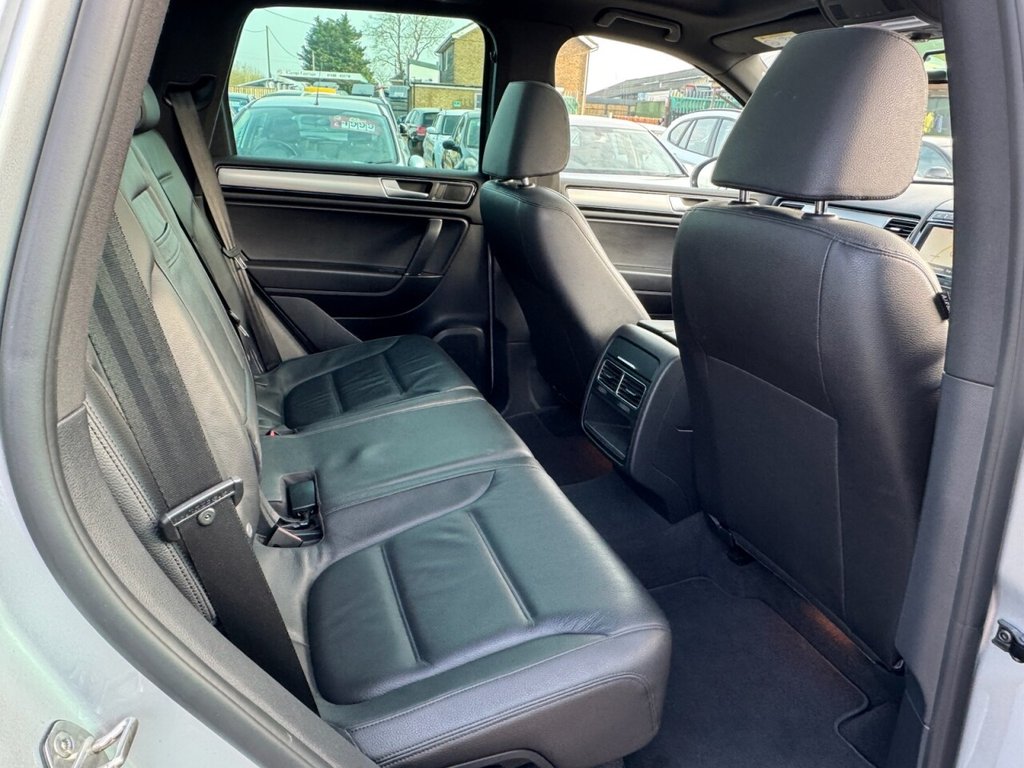 Used Volkswagen Touareg 2015 for sale - 77806694: Photo 39