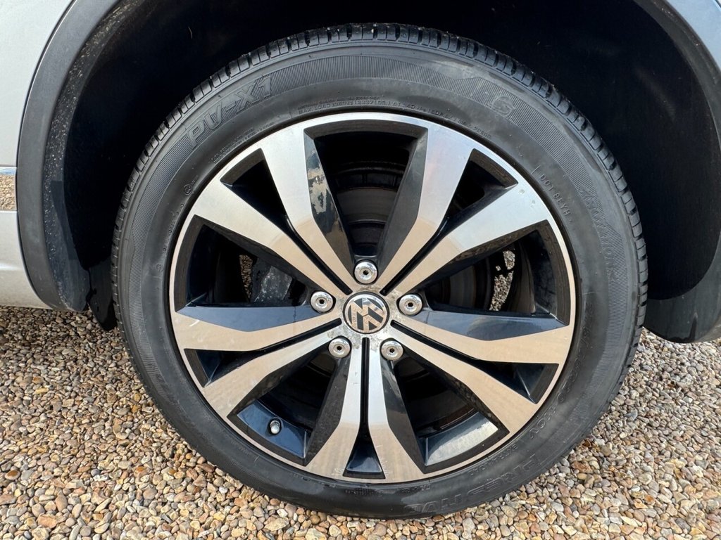 Used Volkswagen Touareg 2015 for sale - 77806694: Photo 42