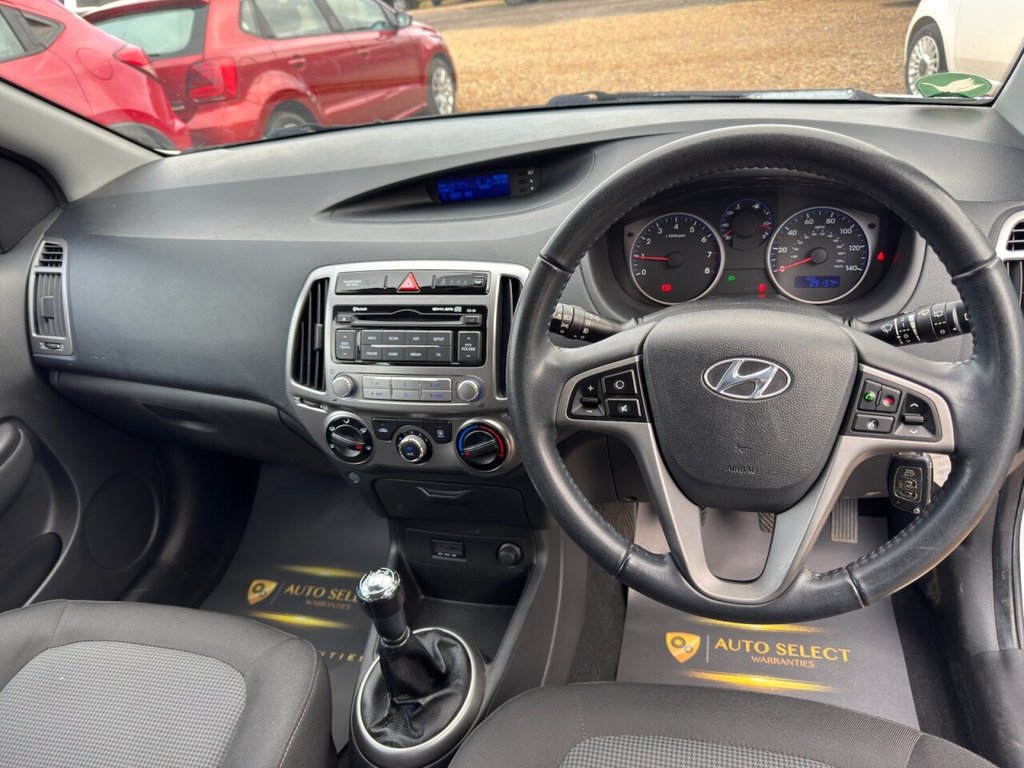 Used Hyundai i20 2013 for sale - 76632272: Photo 11