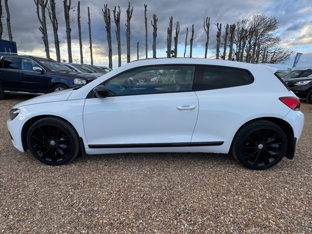 Used Volkswagen Scirocco 2011 for sale - 78043983: Photo 10