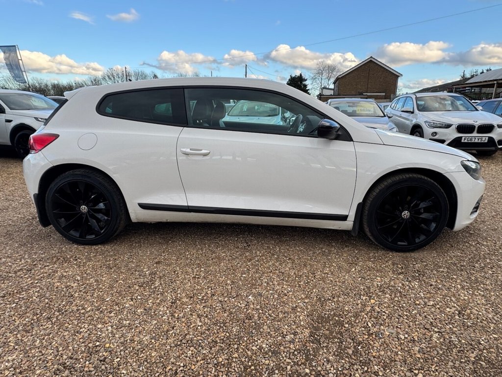 Used Volkswagen Scirocco 2011 for sale - 78043983: Photo 11