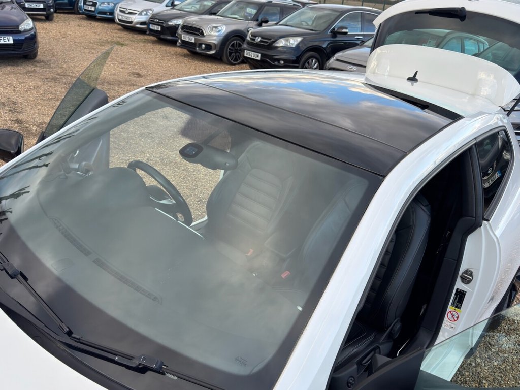 Used Volkswagen Scirocco 2011 for sale - 78043983: Photo 14