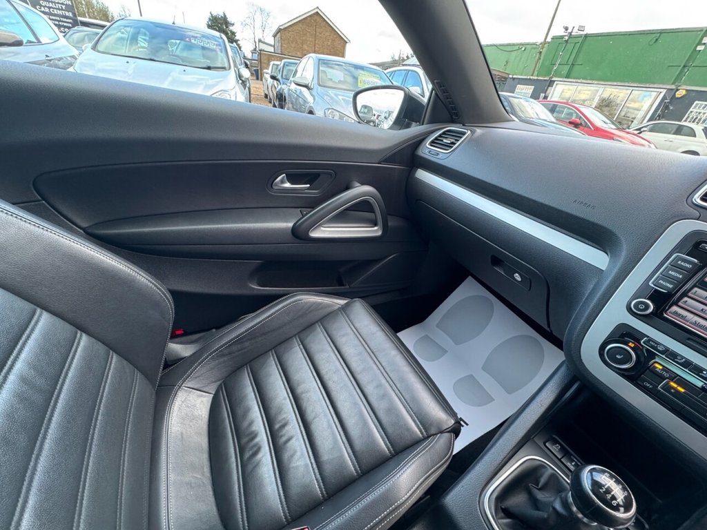 Used Volkswagen Scirocco 2011 for sale - 78043983: Photo 29