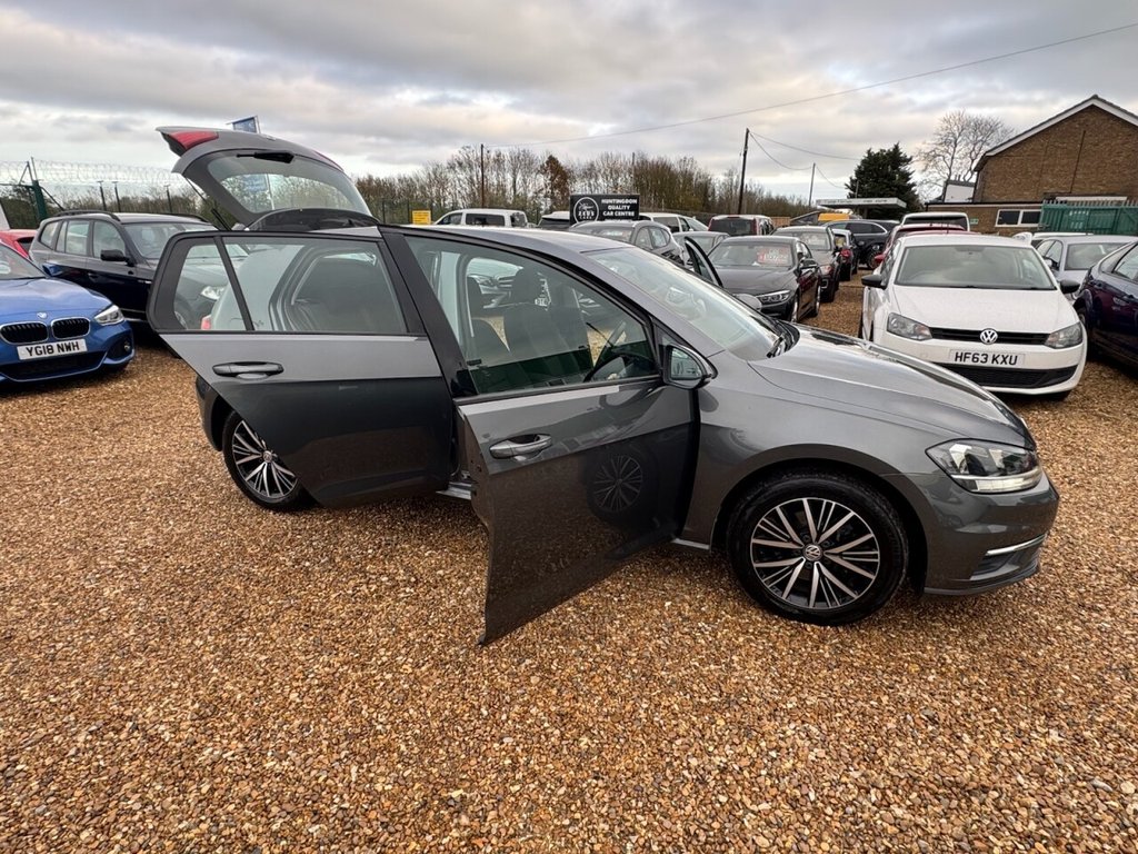 Used Volkswagen Golf 2018 for sale - 76559394: Photo 10