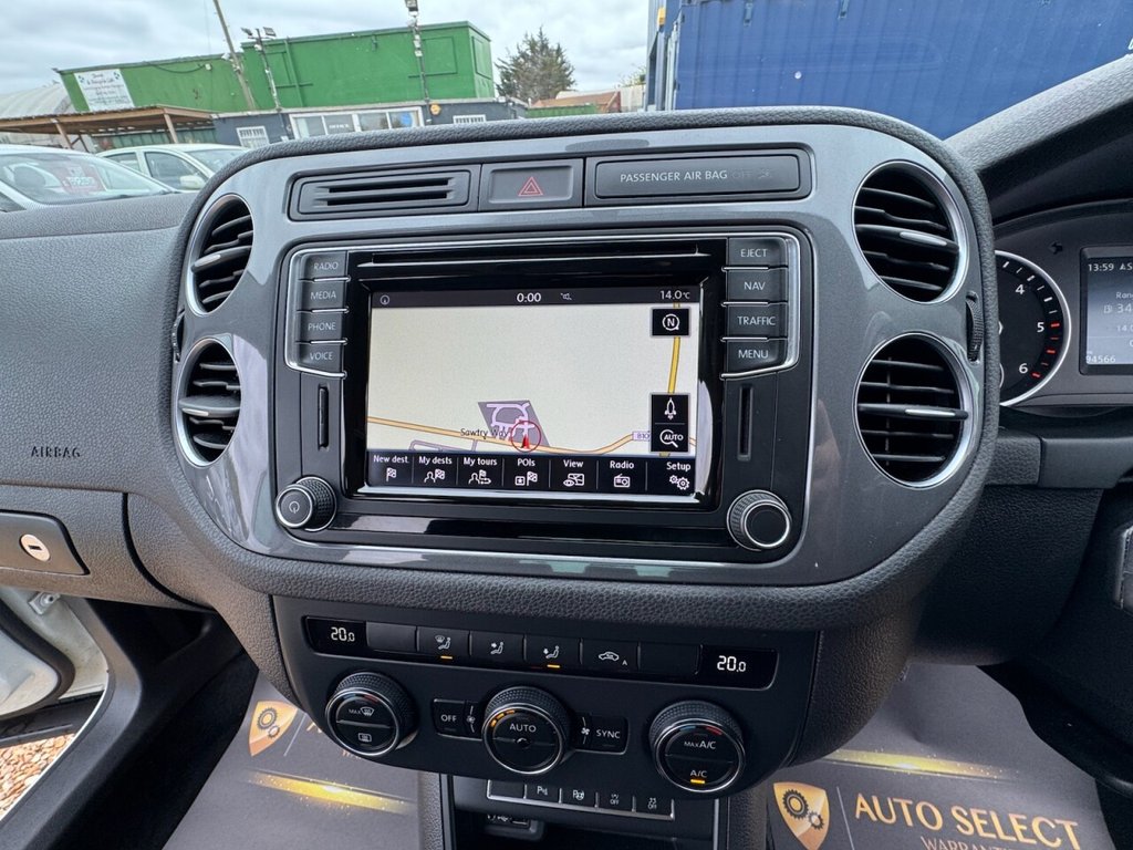 Used Volkswagen Tiguan 2015 for sale - 76203482: Photo 31