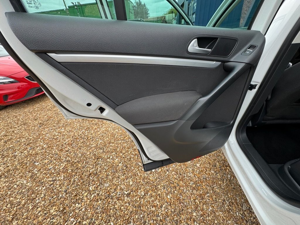 Used Volkswagen Tiguan 2015 for sale - 76203482: Photo 37