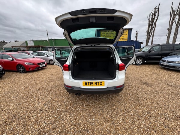 Used Volkswagen Tiguan 2015 for sale - 76203482: Photo 43