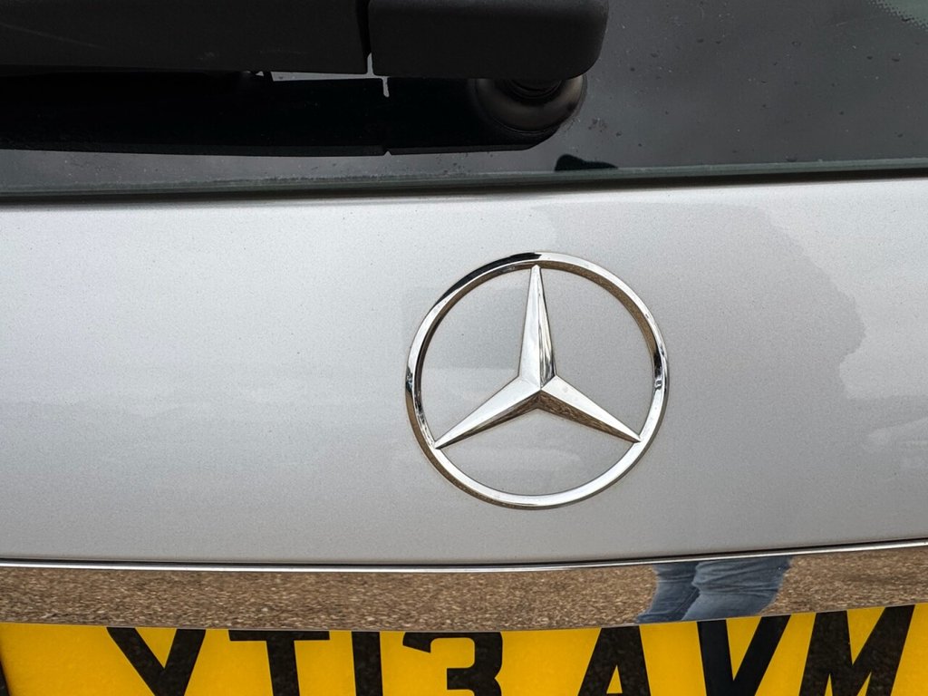 Used Mercedes-Benz E Class 2013 for sale - 76510209: Photo 12