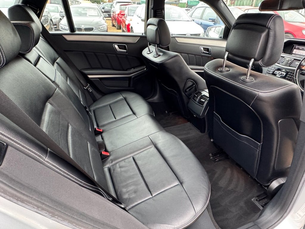 Used Mercedes-Benz E Class 2013 for sale - 76510209: Photo 35